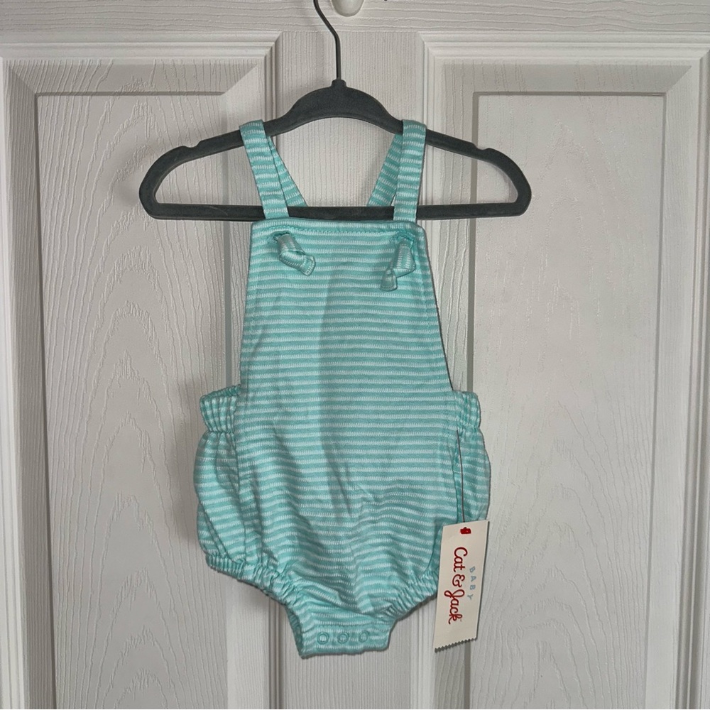 Cat & Jack Romper Infant Size 3-6M